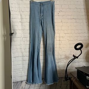 Light High Waisted Bell Bottom Jeans